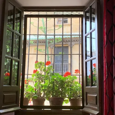 Ronda Hotel *