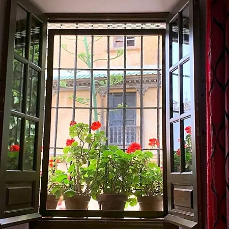 Ronda Hotel *