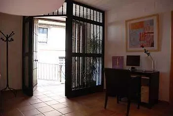 隆达酒店 * 龙达